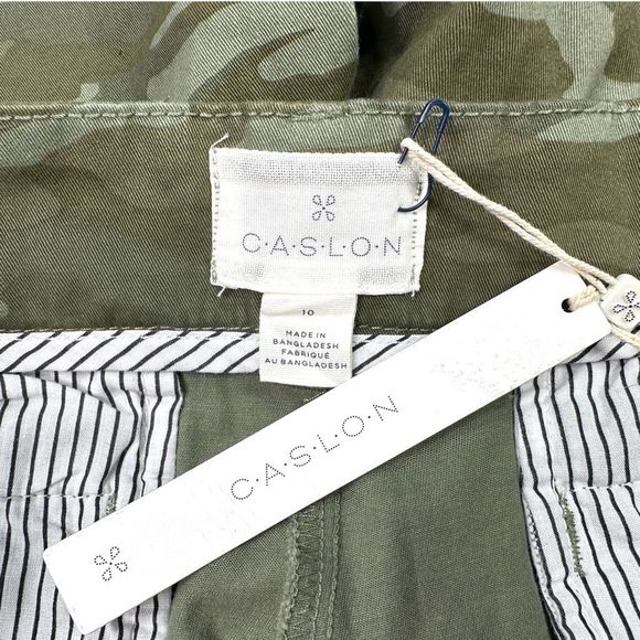 Caslon Green Camo Shorts - Size 10 - Picture 3 of 3